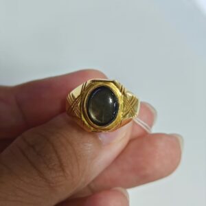 black star sapphire ring 18k gold